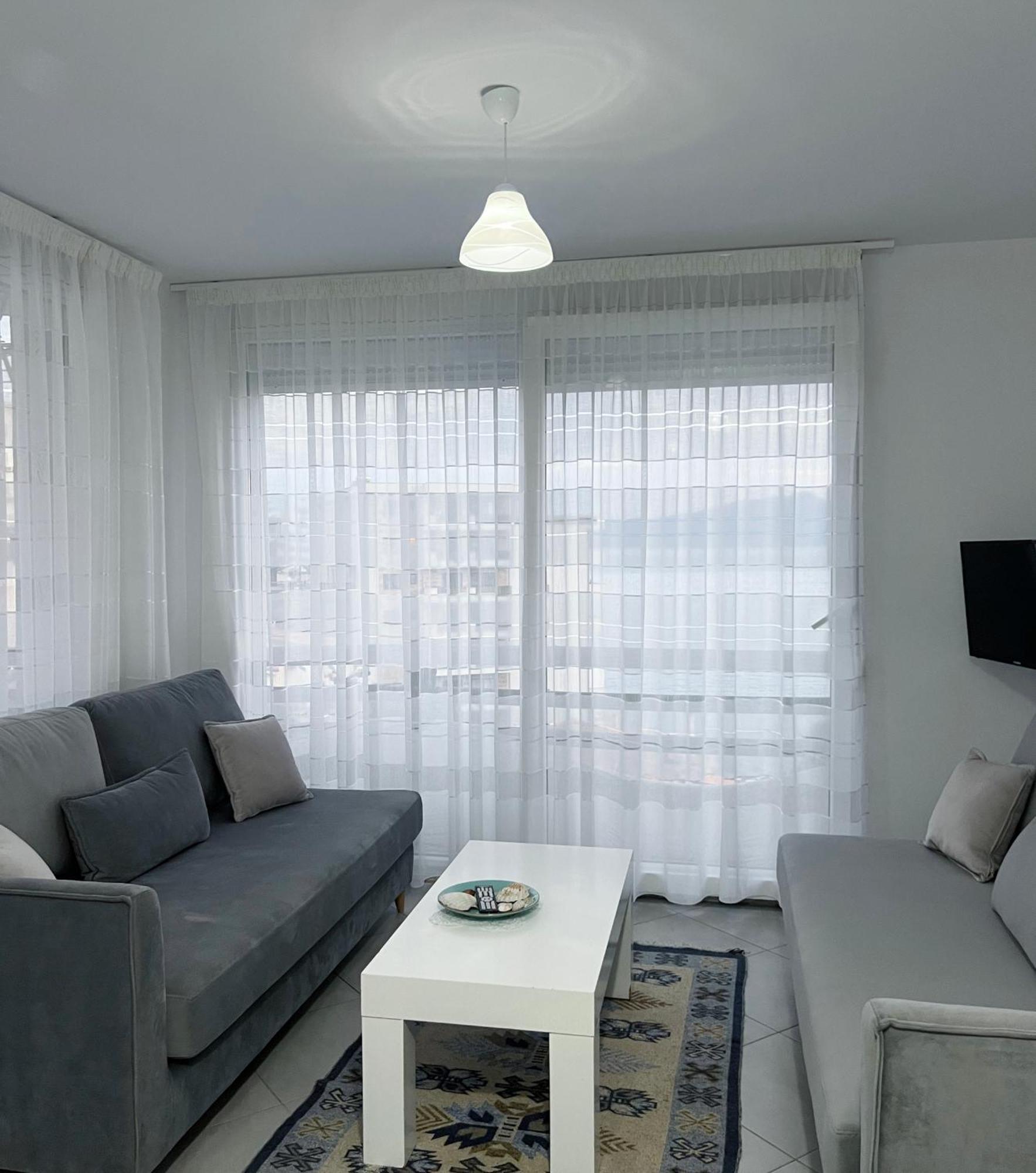 Bellavista Apartments Bougainville Bay Sarande Bagian luar foto