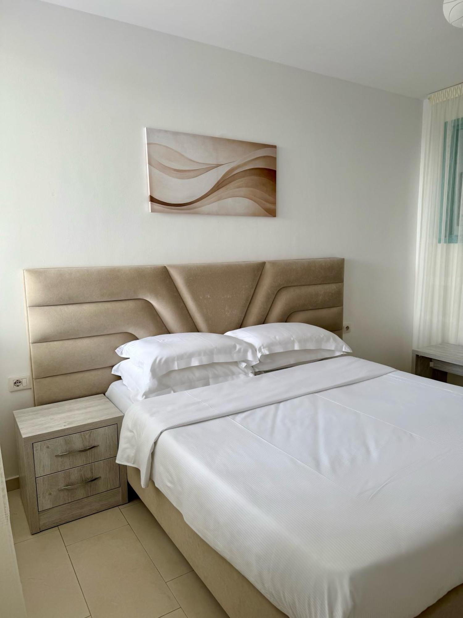 Bellavista Apartments Bougainville Bay Sarande Bagian luar foto